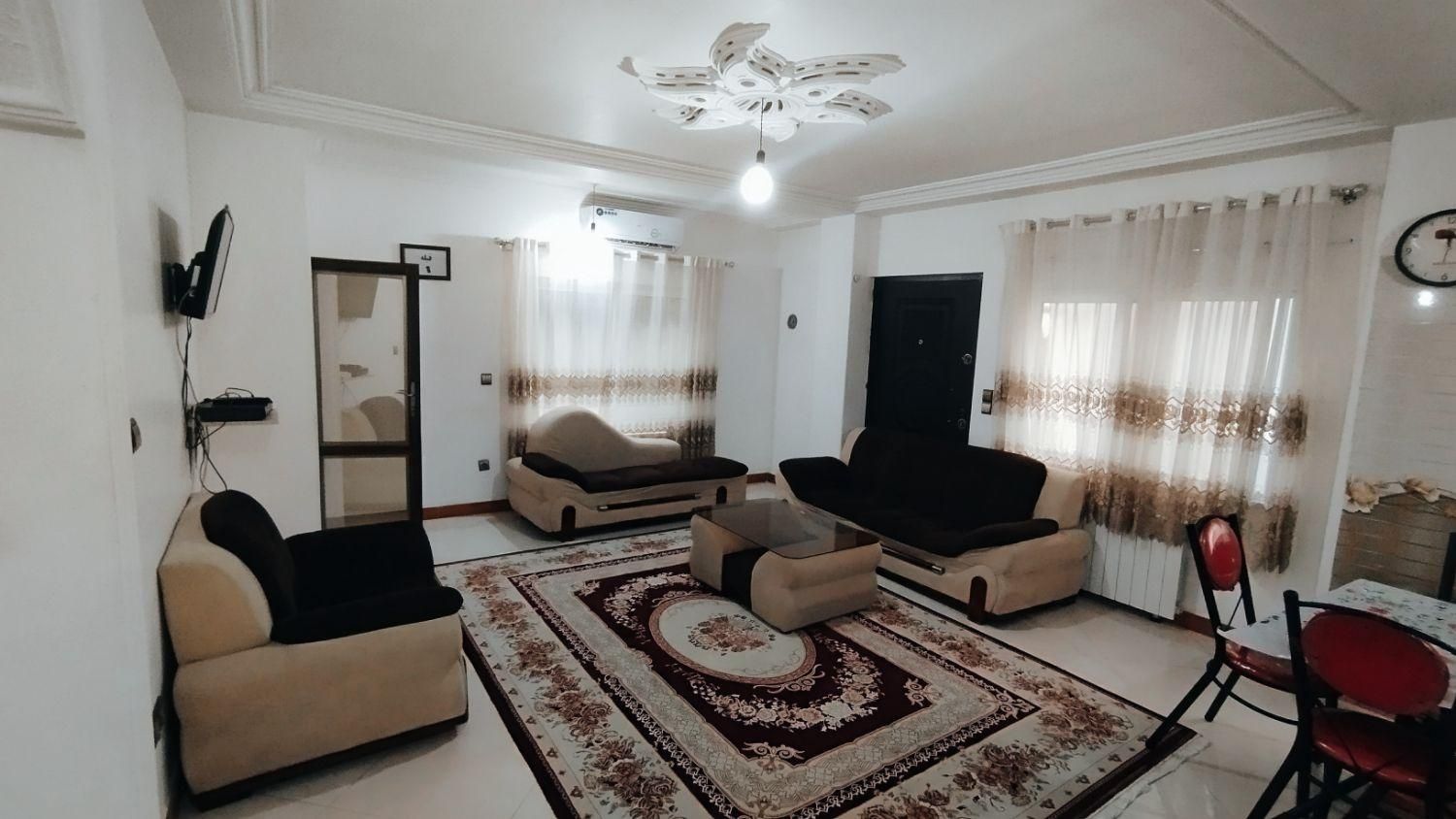 اجاره روزانه آپارتمان ۹۰ متری نزدیکی بلوار کازینو|اجارهٔ کوتاهمدت آپارتمان و سوئیت|رامسر, |دیوار