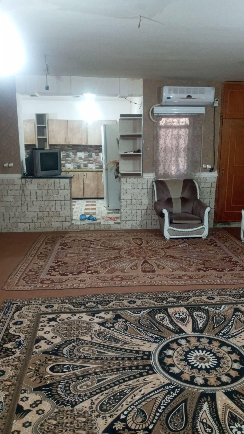 اجاره فقط به صورت روزانه با تجهیزات کامل میباشد|اجارهٔ کوتاه‌مدت آپارتمان و سوئیت|زابل, |دیوار
