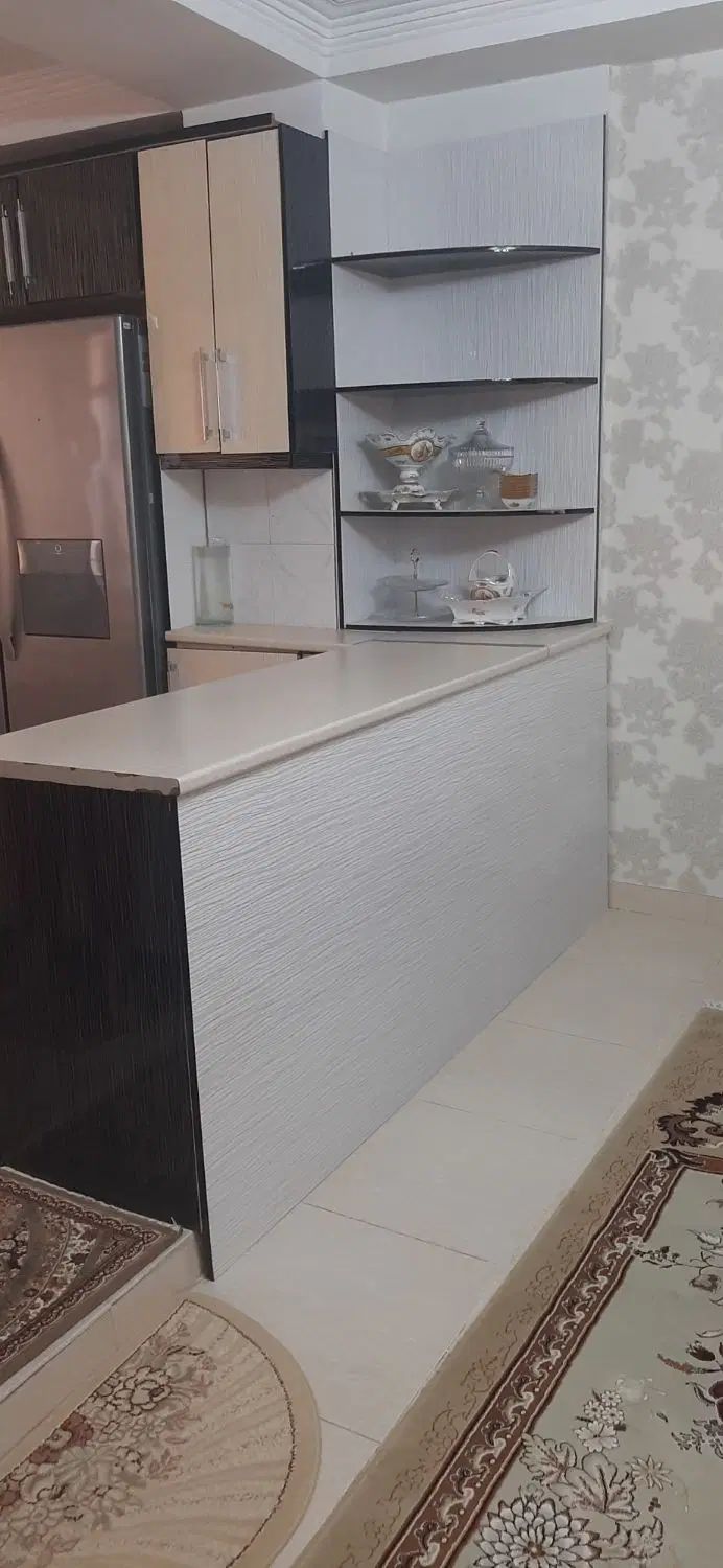 کابینت دست‌ دوم|آب‌چکان و نظم‌دهنده ظروف|کرج, شهرک یاس جنوبی|دیوار