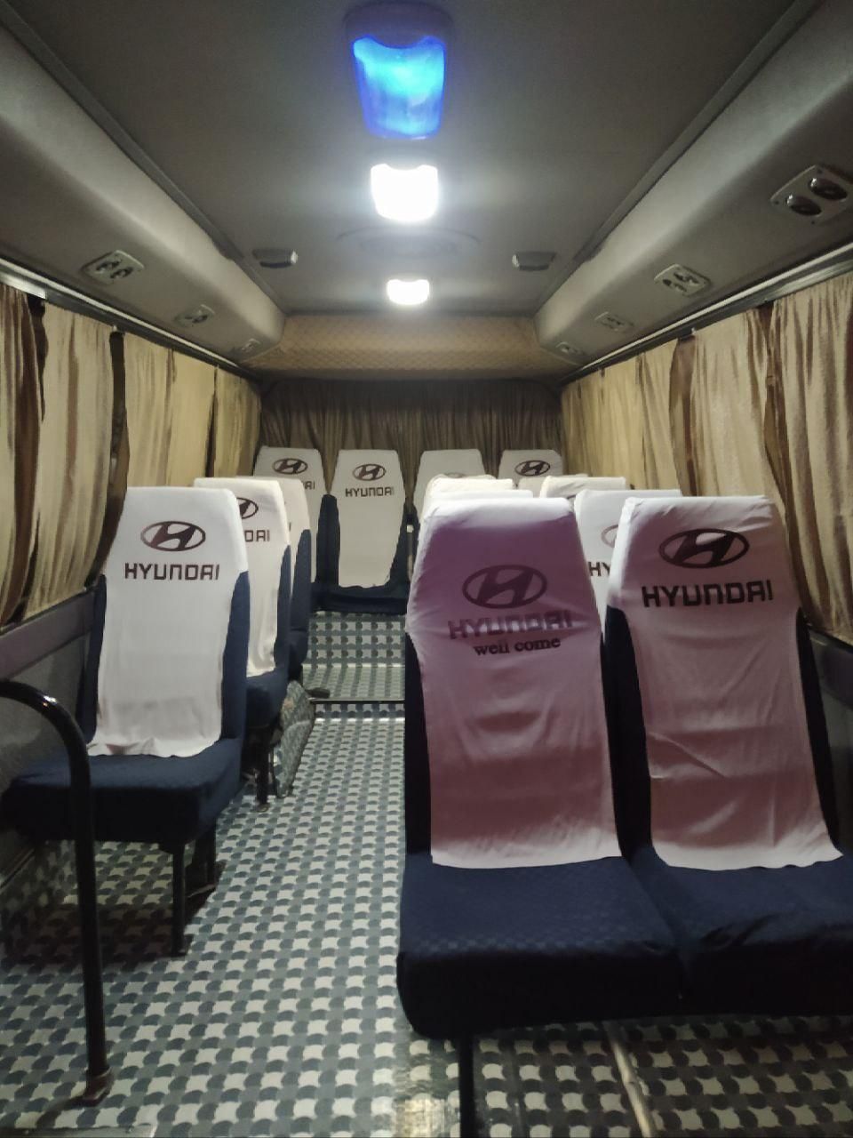 مینی بوس هیوندا دربستی|خدمات حمل و نقل|خرمآباد, |دیوار