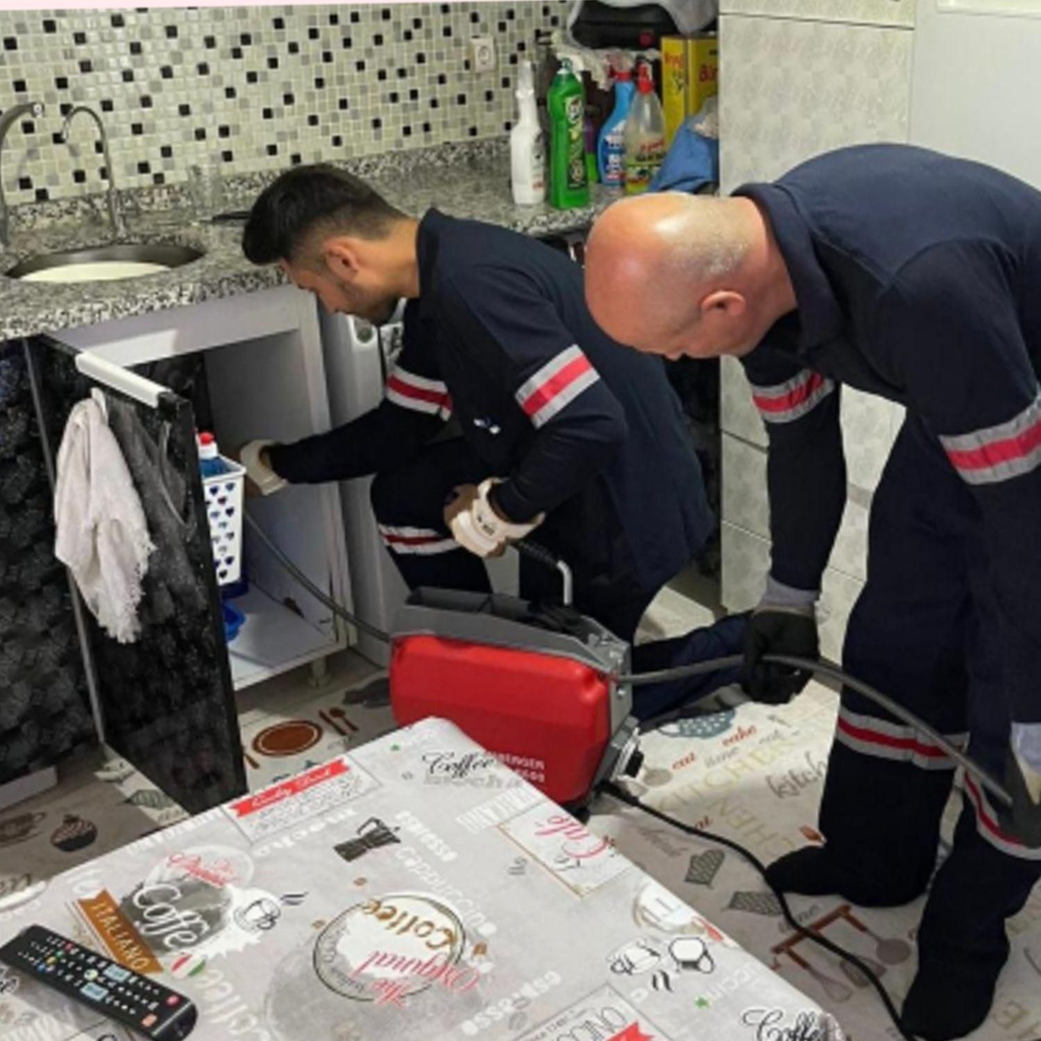 فنر زدن لوله بازکنی رفع بو چاهبازکنی/سراسر قم/24س|خدمات پیشه و مهارت|قم, زاویه|دیوار