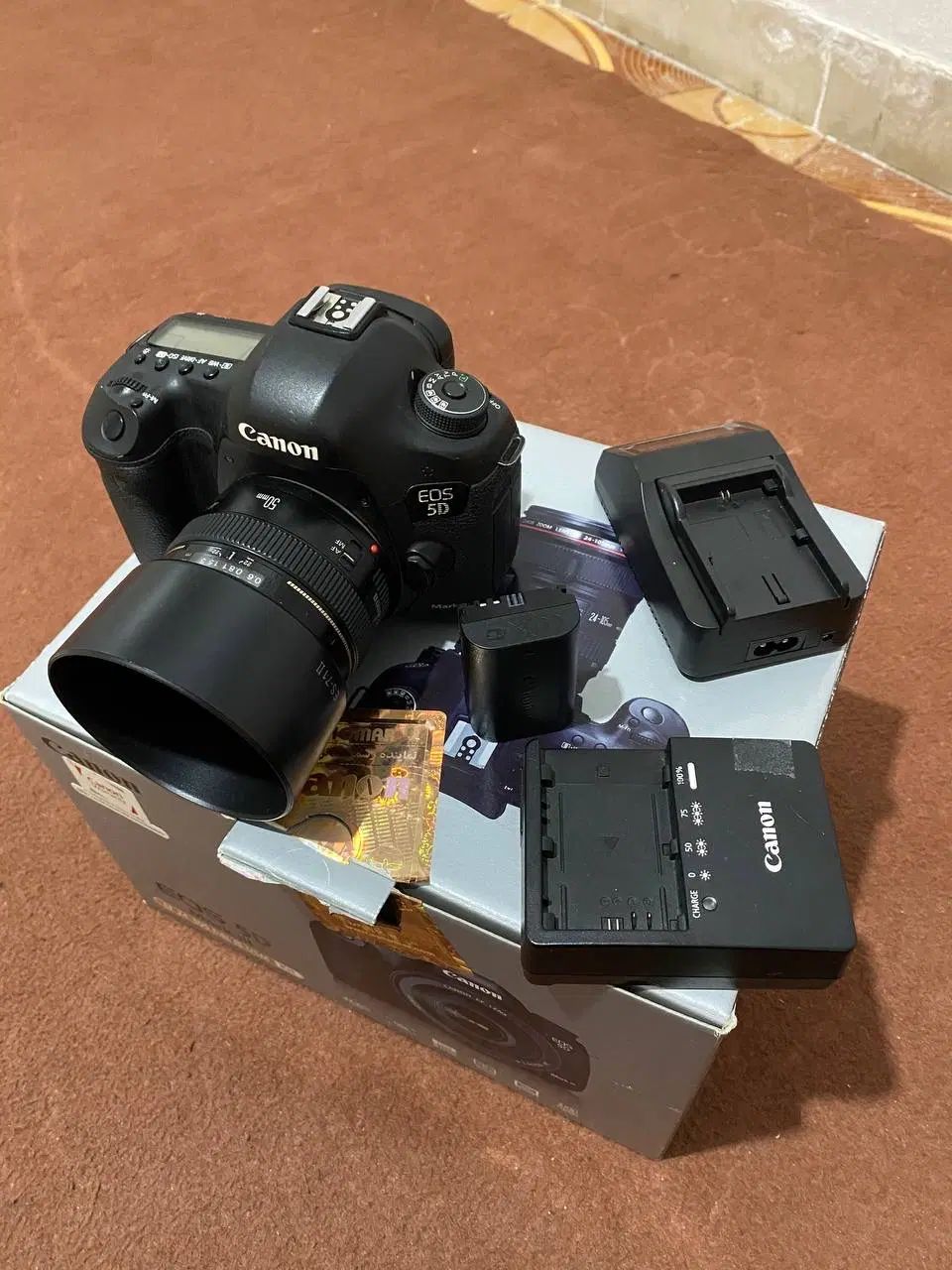 5d markIII لنز 50f1/4|دوربین عکاسی و فیلم‌برداری|تهران, نارمک جنوبی|دیوار