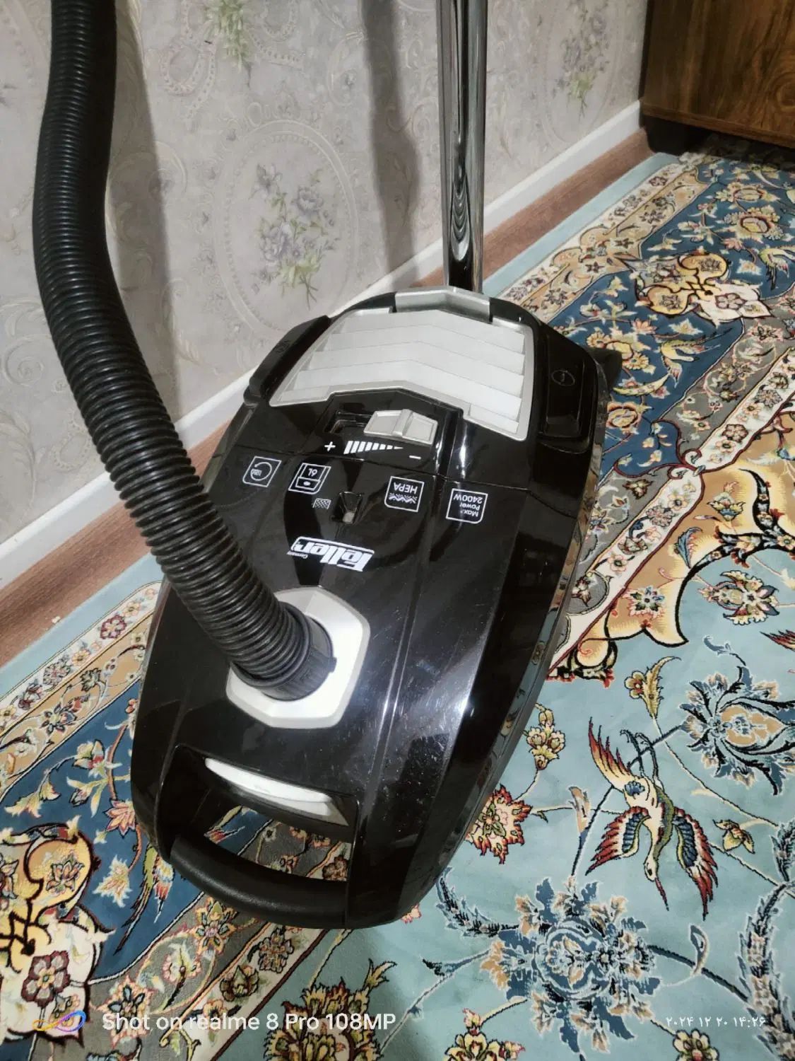 جارو برقی مشکی|جاروبرقی، جارو شارژی، بخارشو|تهران, حصارک|دیوار