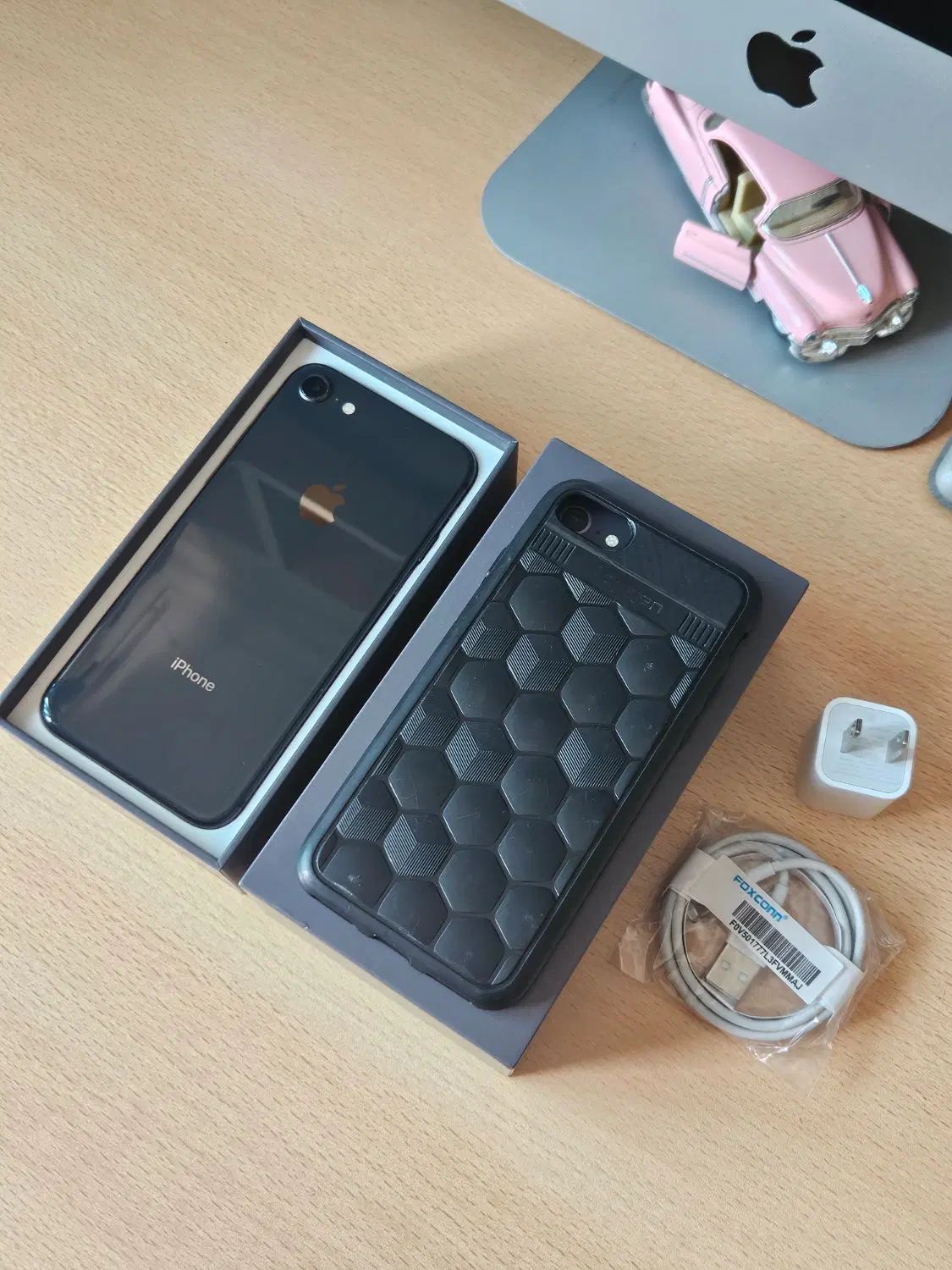 آیفون iphone 8 ، فوق العاده سالم لوازم تکمیل|موبایل|تهران, پاسداران|دیوار