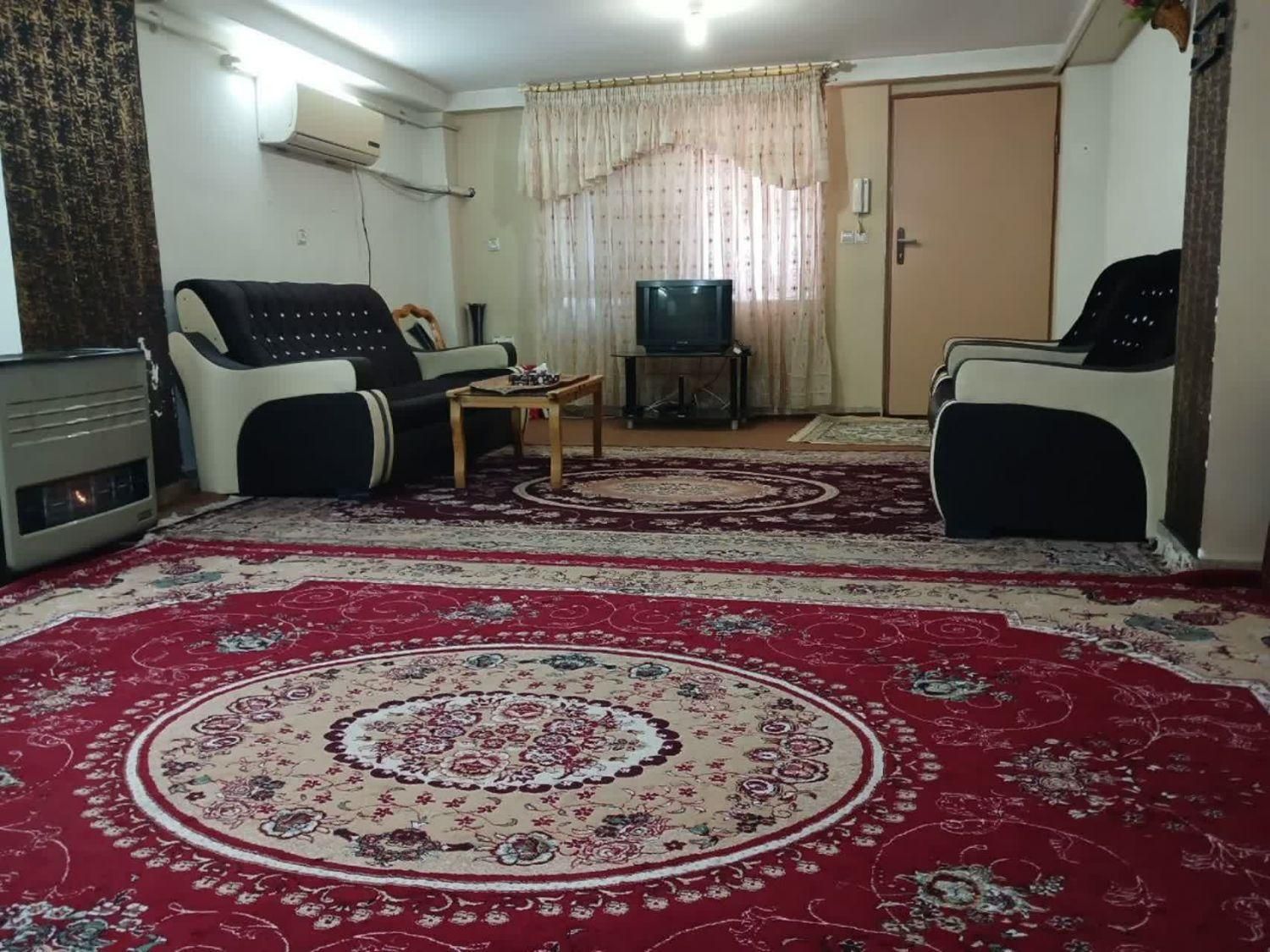 سویت دربست داخل شهر خیابان امام خمینی|اجارهٔ کوتاه‌مدت آپارتمان و سوئیت|آمل, |دیوار