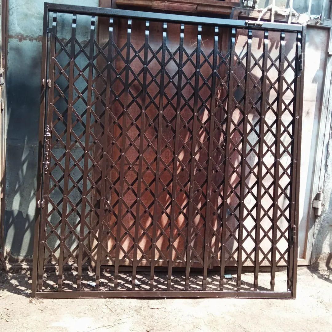 حفاظ اکاردیونی/درب حفاظ اکاردئونی /محافظ درب منازل|خدمات پیشه و مهارت|کرج, باغستان|دیوار
