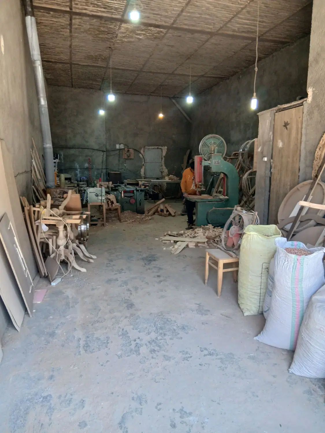 اجاره کارگاه ۱۲۰ متری و ۲۲۰ متری و ۱۰۰ متری|اجارهٔ دفتر صنعتی، کشاورزی، تجاری|نیشابور, شهید بهشتی|دیوار