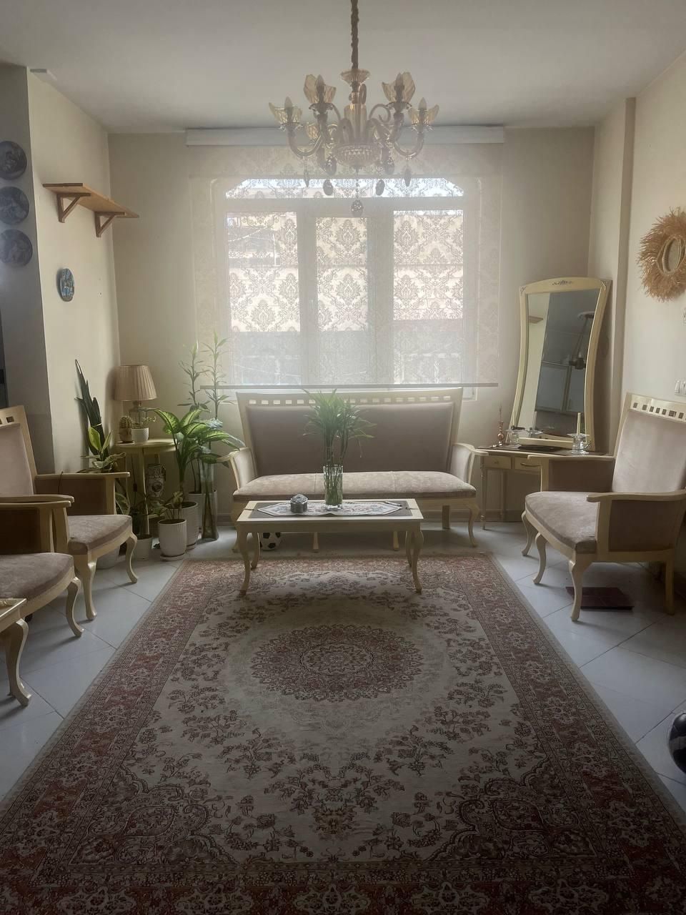 آپارتمان ۸۷ متری ۲ خوابه طبقه ۳ در دروازه شمیران|فروش آپارتمان|تهران, دروازه شمیران|دیوار