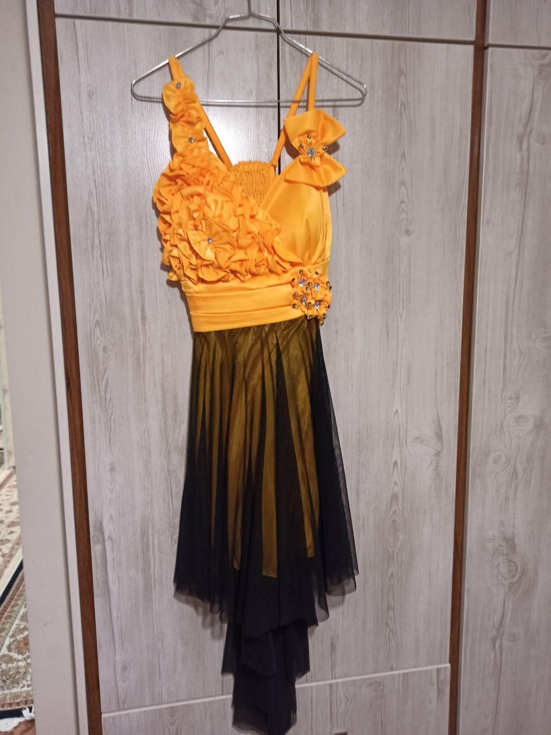 دوعددپیراهن مجلسی کاملا نو|لباس|ری, دولتآباد|دیوار