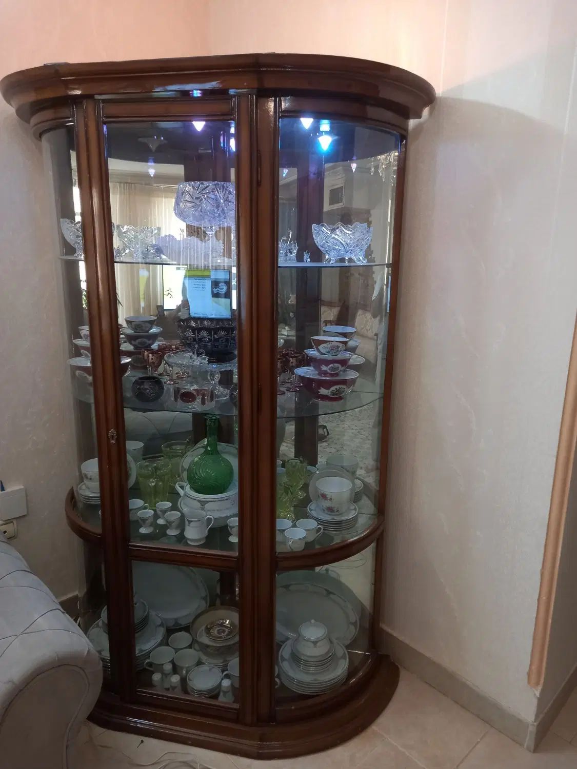 بوفه چوبی|بوفه، ویترین، کنسول|کرج, باغستان|دیوار