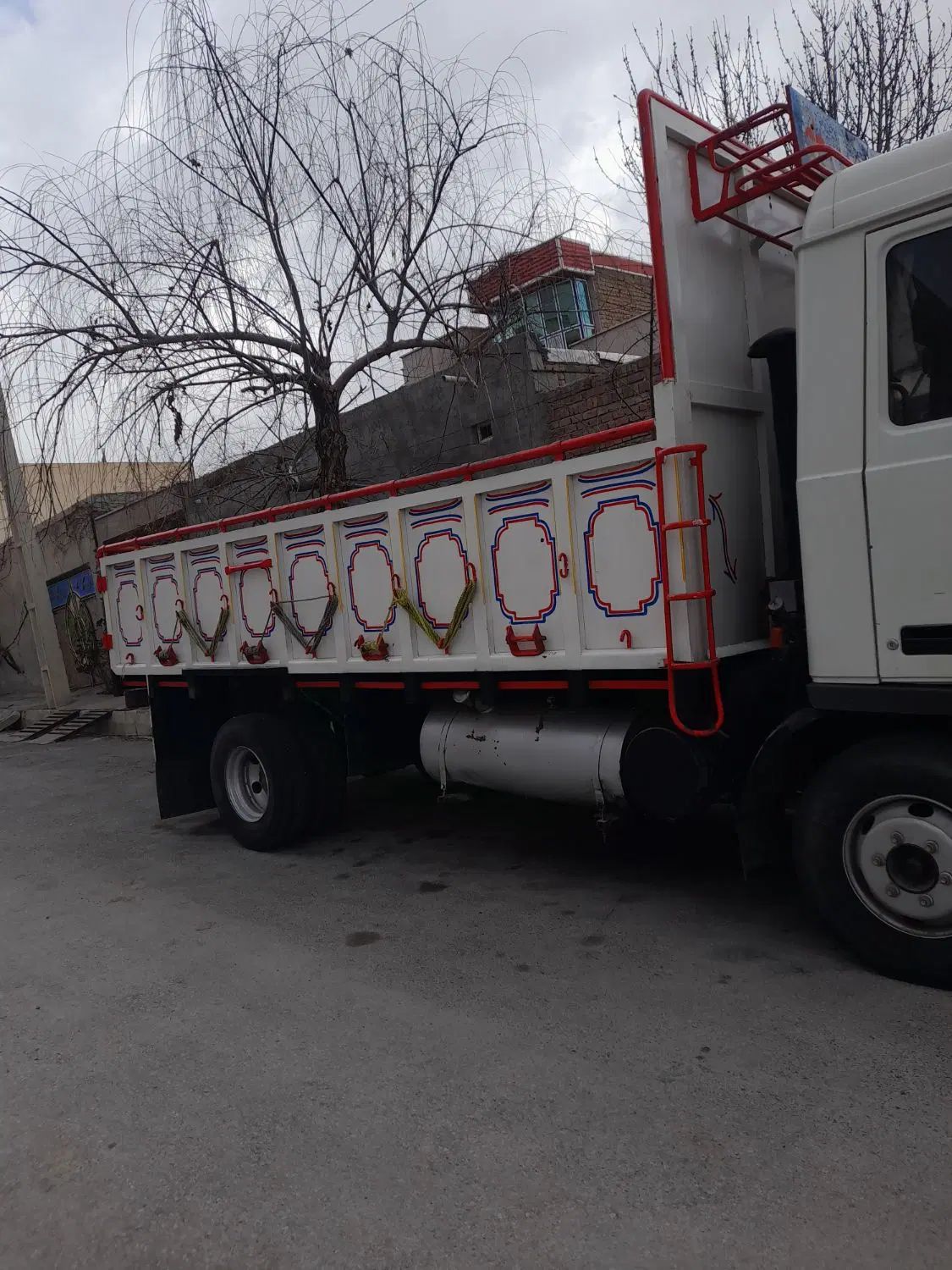 بادسان ۸ تن مدل ۸۳|خودرو سنگین|تهران, آذربایجان|دیوار