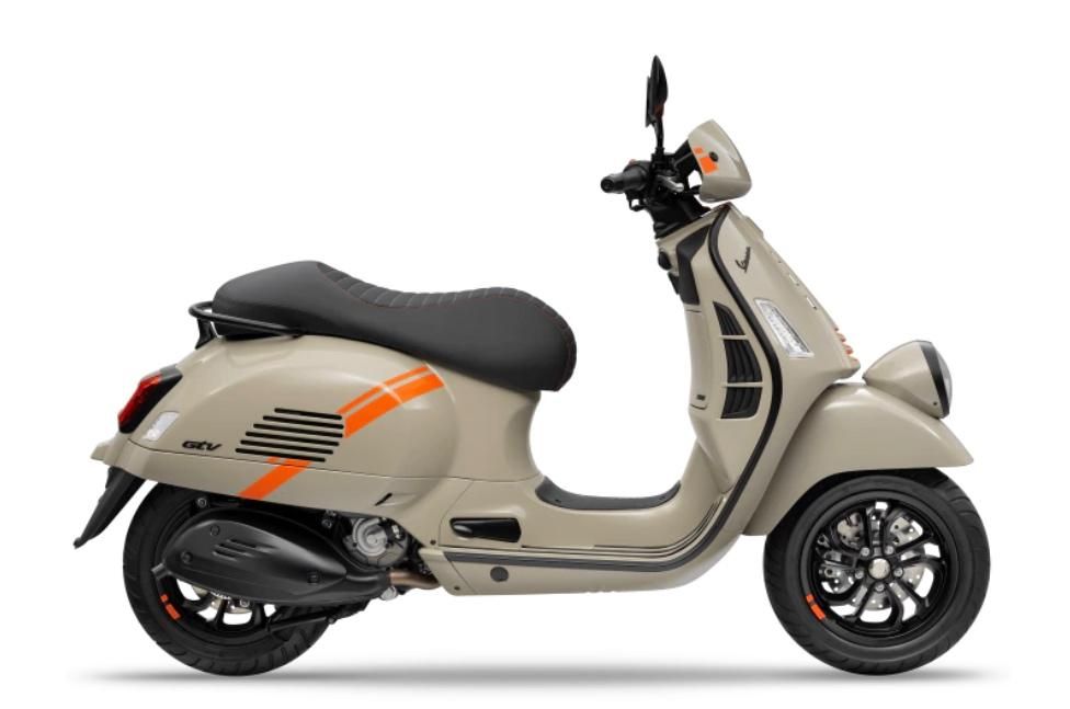 وسپا vespa gtv 250|موتورسیکلت|تهران, آجودانیه|دیوار
