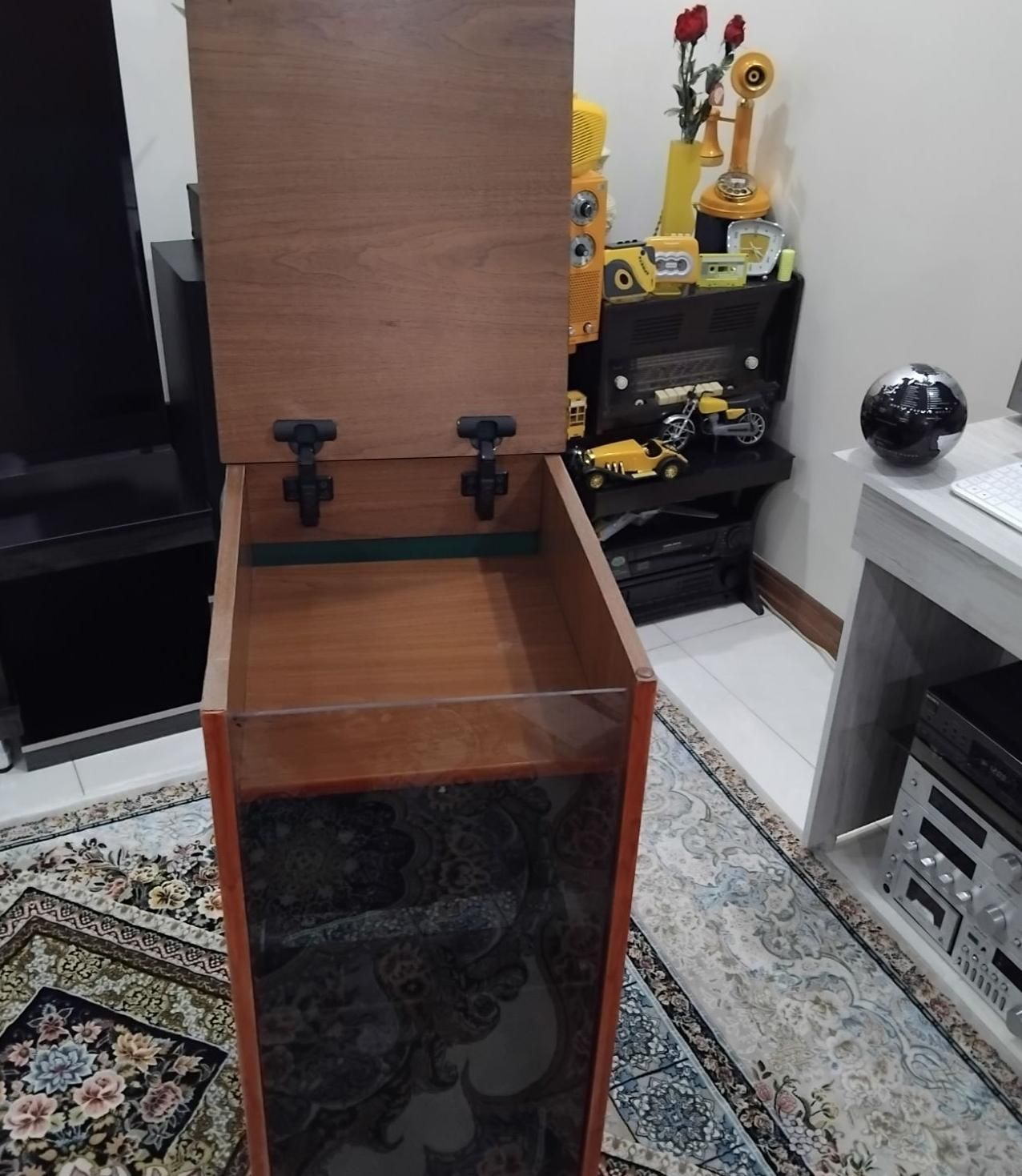 رک صوتی با جای گرام|سیستم صوتی خانگی|تهران, میدان حر|دیوار