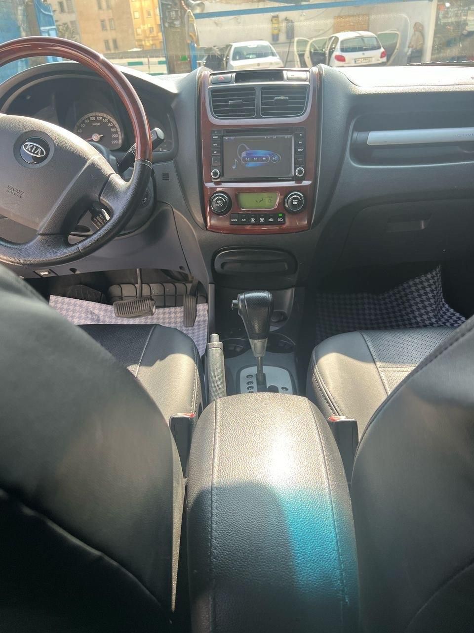 اسپورتیج ۲۰۱۰ شش سیلندر بدون مشابه برو توضیحات|خودرو سواری و وانت|تهران, پونک|دیوار