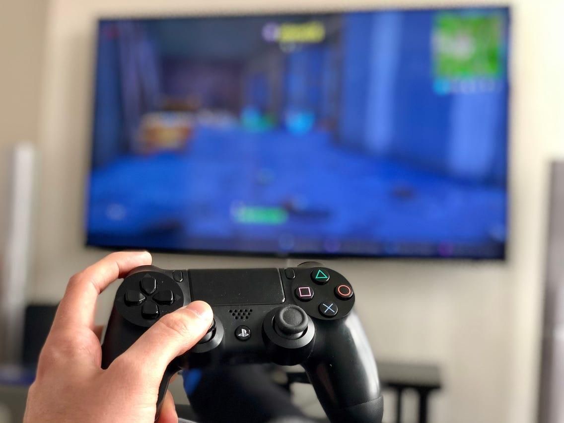 اجاره کنسول بازی PS4|خدمات رایانه‌ای و موبایل|کرمان, |دیوار