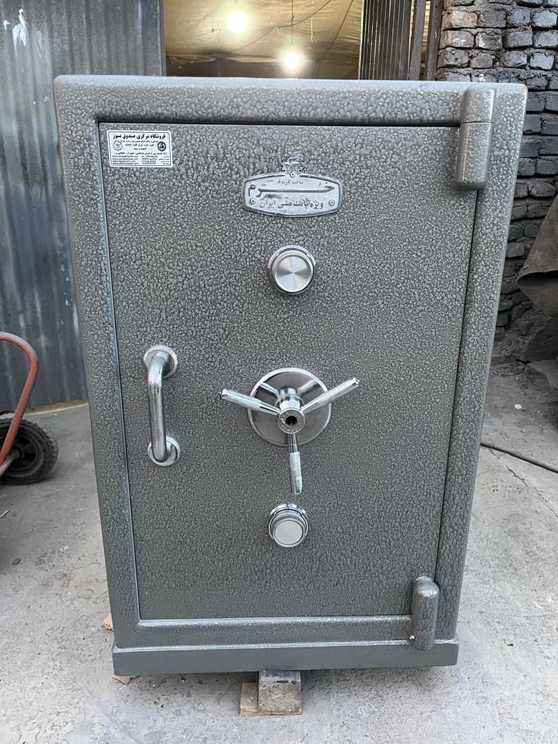 گاوصندوق خرم آلیاژی نیم تنه گاو صندوق سوپر|ابزارآلات|تهران, شهرک طالقانی|دیوار