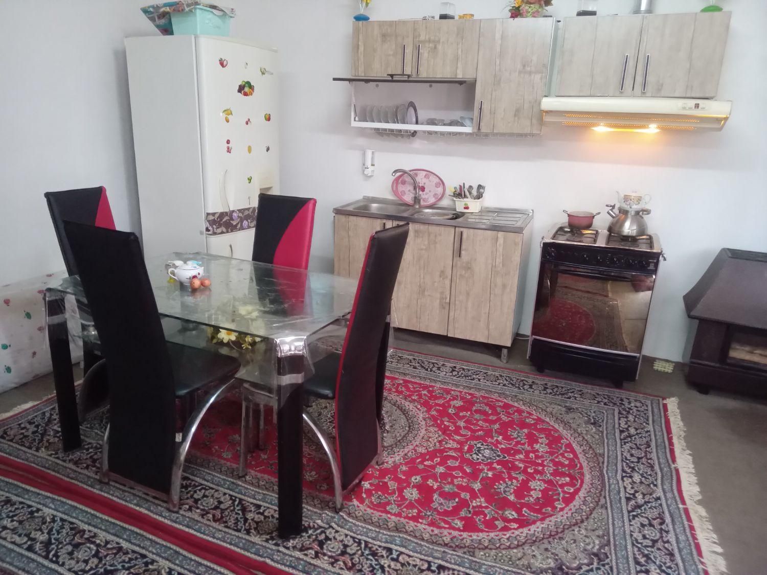 اجاره ویلای خانوادگی|اجارهٔ کوتاه‌مدت ویلا و باغ|لشت نشا, |دیوار