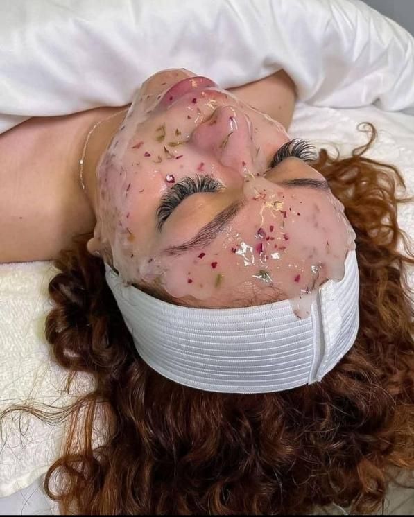 پاکسازی و فیشیال پوست|خدمات آرایشگری و زیبایی|باقرشهر, |دیوار