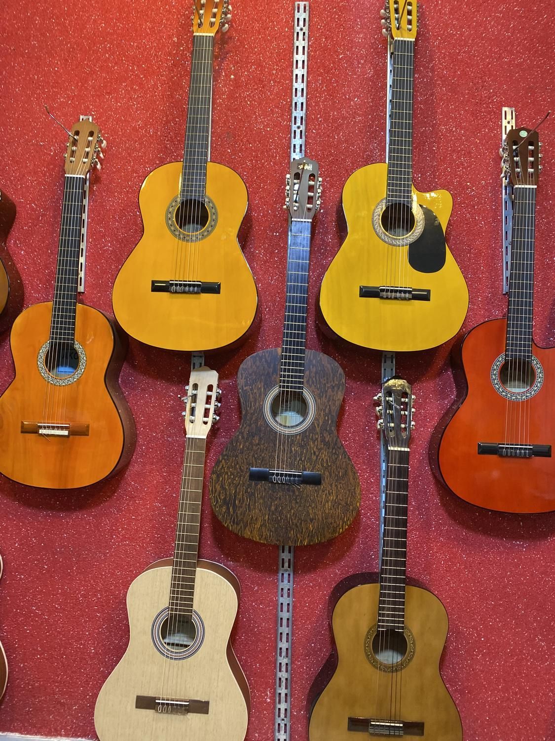 گیتار تایید استاد مدل A|گیتار، بیس، امپلیفایر|کرج, حسینآباد|دیوار