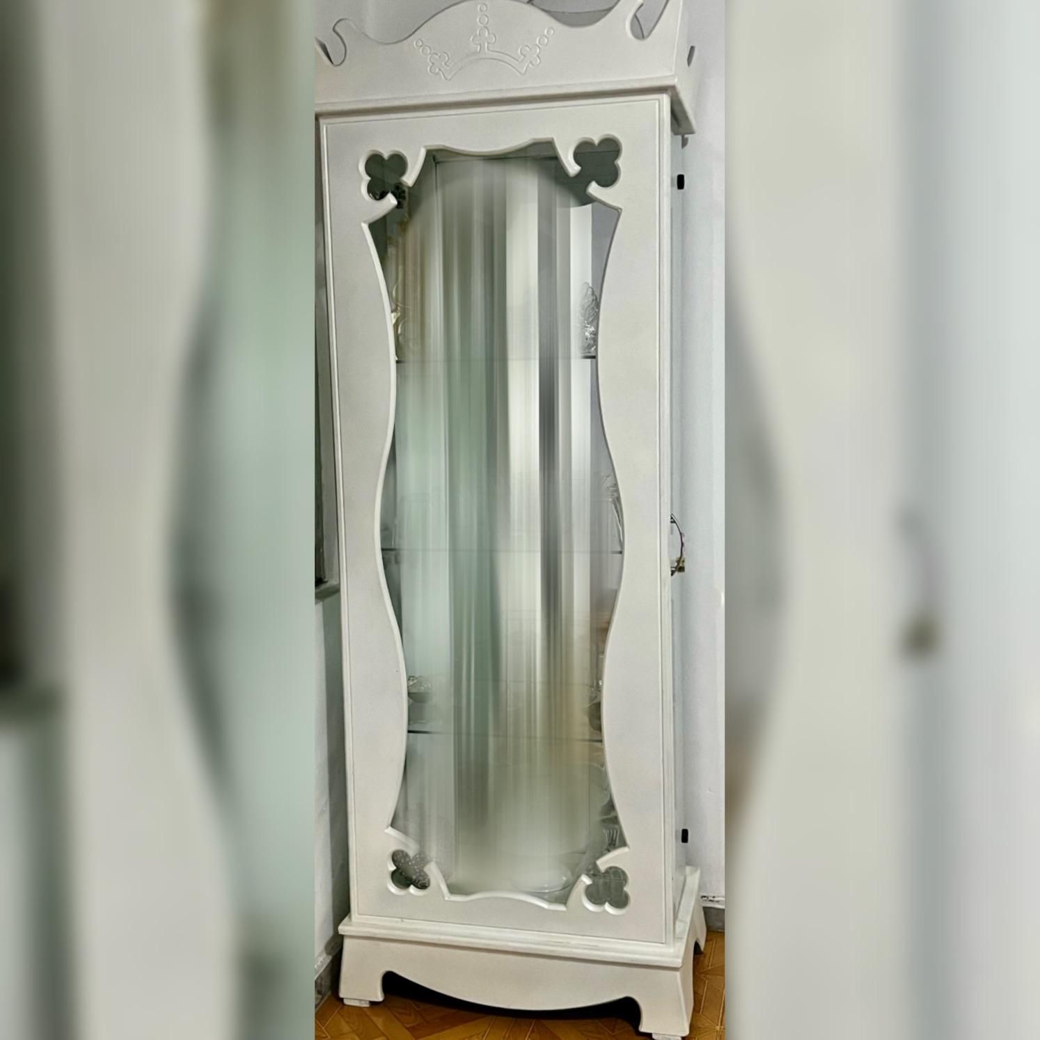 ویترین|بوفه، ویترین، کنسول|رشت, کوی حسینی|دیوار