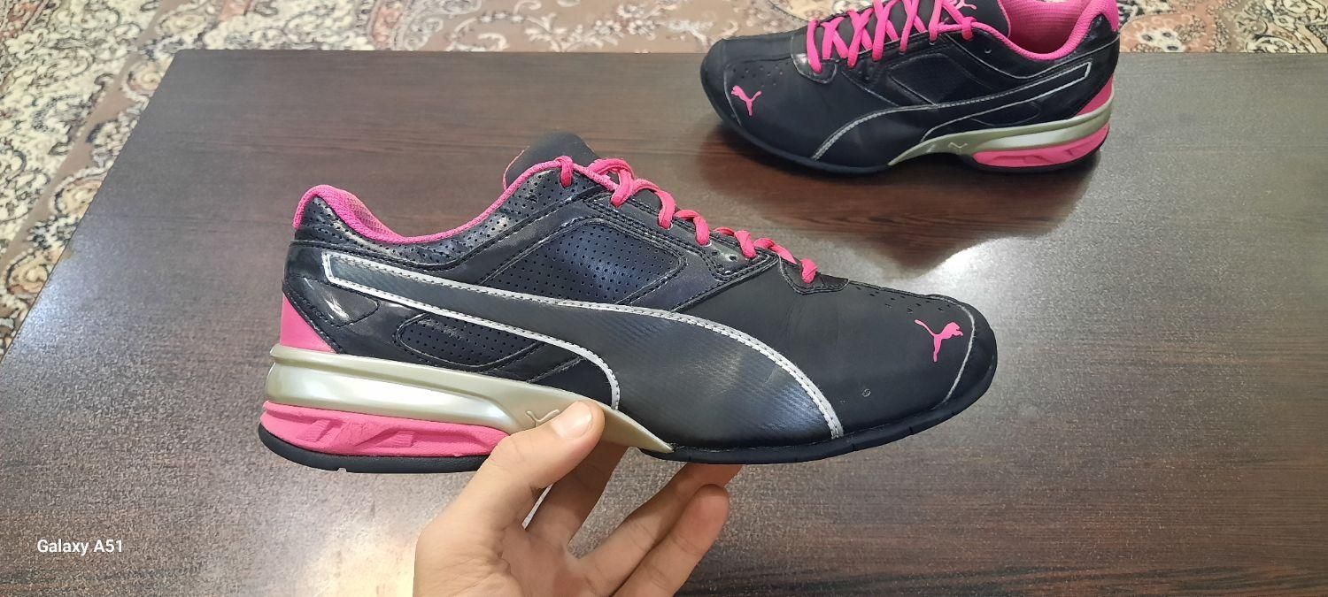 کتونی های رانینگ تک سایز اورجینال|کیف، کفش، کمربند|تهران, ستارخان|دیوار