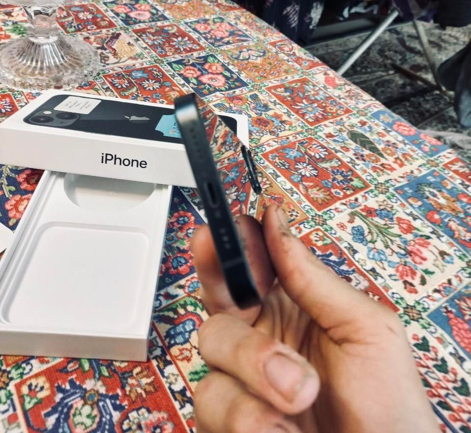 اپل iPhone 13 با حافظهٔ ۱۲۸ گیگابایت|موبایل|قم, زنبیل آباد|دیوار
