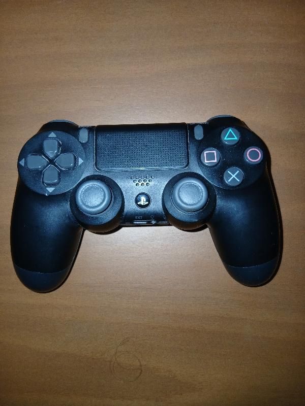 یک عدد دسته ps4 اصلی تمیز|کنسول، بازی ویدئویی و آنلاین|مشهد, طلاب|دیوار