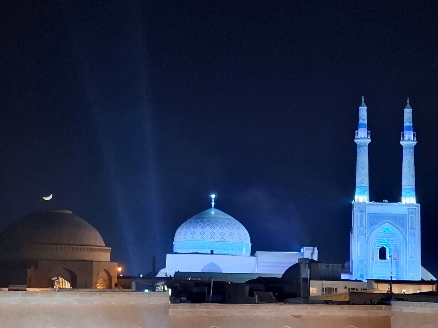 اقامتگاه سنتی/هاستل/مسافرخانه/مهمان پذیر/مهمان سرا|اجارهٔ کوتاه‌مدت آپارتمان و سوئیت|یزد, |دیوار