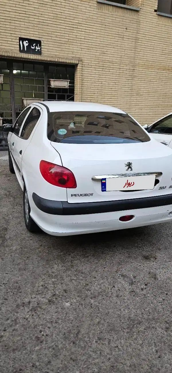 ۲۰۶ صندوقدار sd v8 مدل ۹۹|خودرو سواری و وانت|تهران, شهرآرا|دیوار