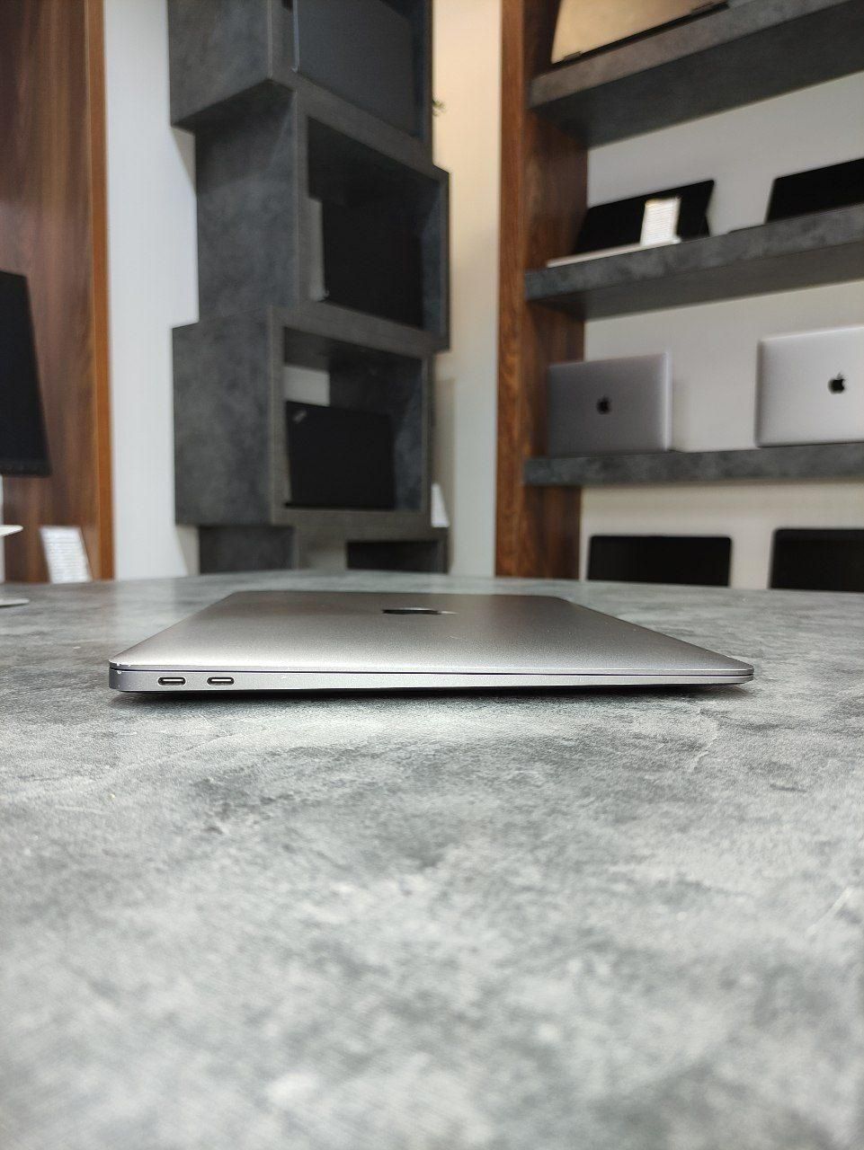 مک بوک macbook pro 2018 برنامه نویسی طراحی سایت|رایانه همراه|قم, صفائیه|دیوار