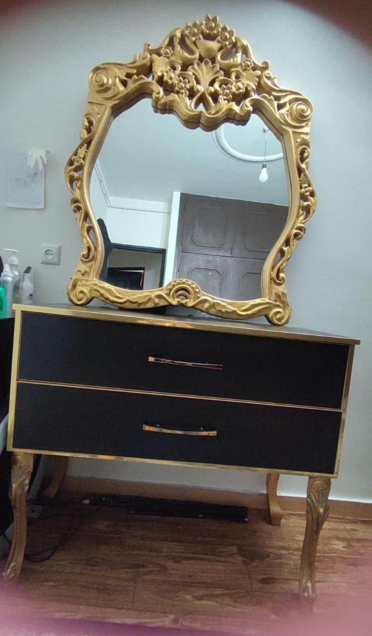 فروش آیینه کنسول صندلی برقی آرایشگاه تخت اپیلاسیون|آرایشگاه و سالنهای زیبایی|لاهیجان, قیام|دیوار