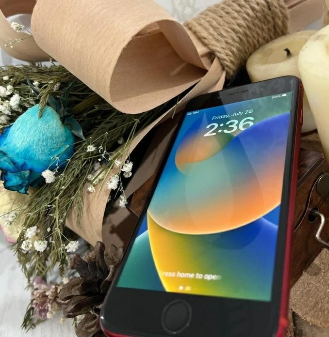 اپل iPhone 8 با حافظهٔ ۶۴ گیگابایت|موبایل|مسجد سلیمان, |دیوار