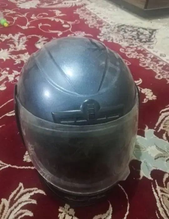 کلاه کاسکت  بسیار محکم و سفت|لباس|کرج, شهرک البرز ۳|دیوار