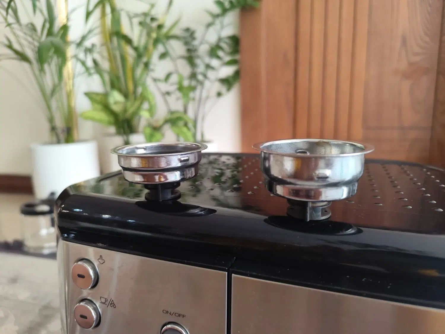 قهوه ساز DeLonghi|سماور، چای‌ساز، قهوه‌ساز|اصفهان, پروین|دیوار