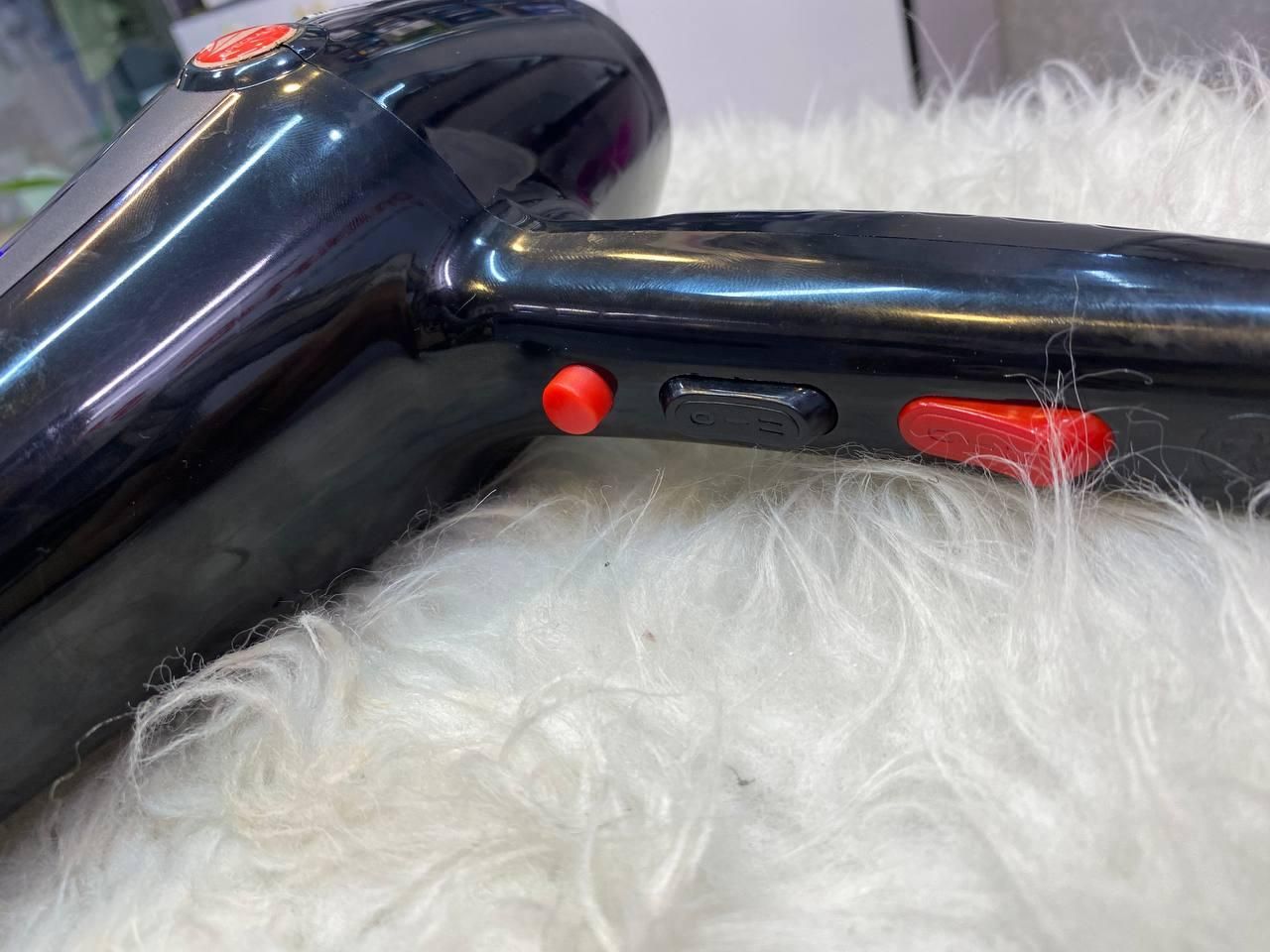 سشوار موتور سنگینmoser 8611 موزر اتومو ماشین اصلاح|آرایشی، بهداشتی، درمانی|مشهد, هفده شهریور|دیوار