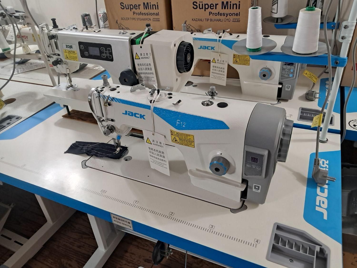 چرخ خیاطی صنعتی جکf12|چرخ خیاطی و ریسندگی|رشت, معلم|دیوار