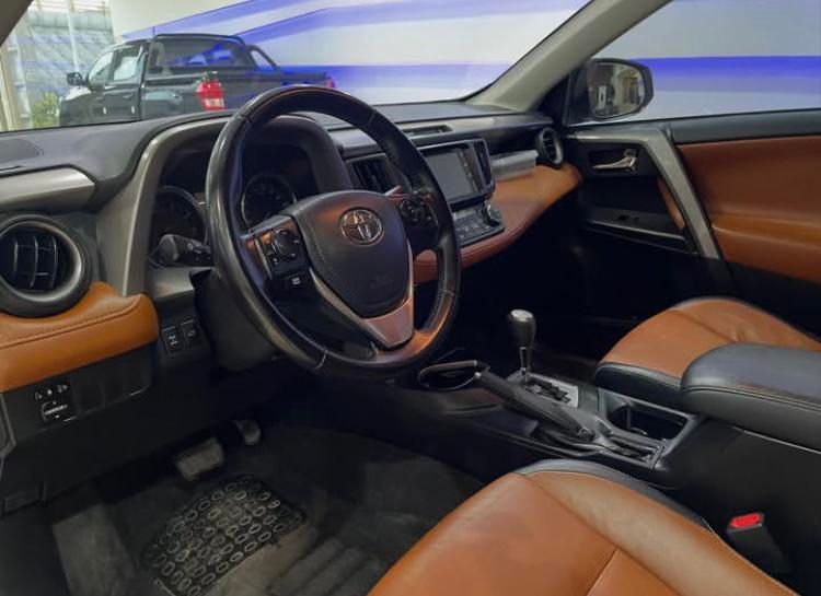 اجاره خودرو تویوتا رافور|خودرو اجاره‌ای|تهران, بازار|دیوار