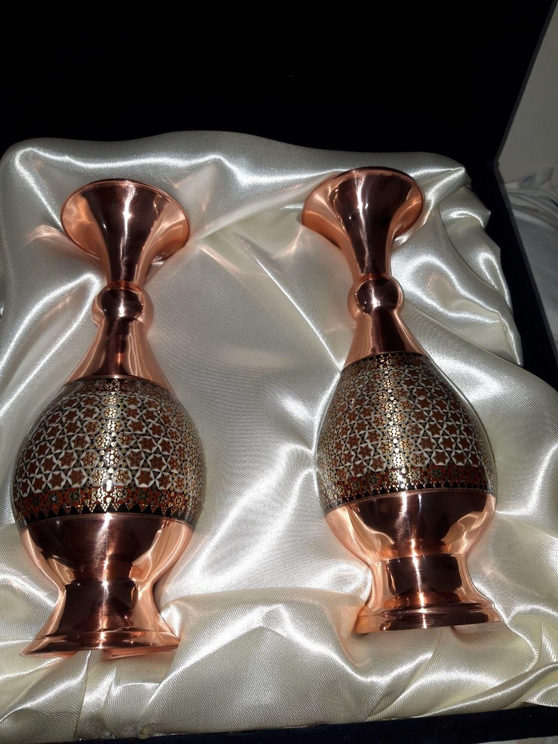 دوعدد جام مس کاری شده در جعبه فوق شیک|صنایع دستی و سایر لوازم تزئینی|تهران, جنتآباد شمالی|دیوار