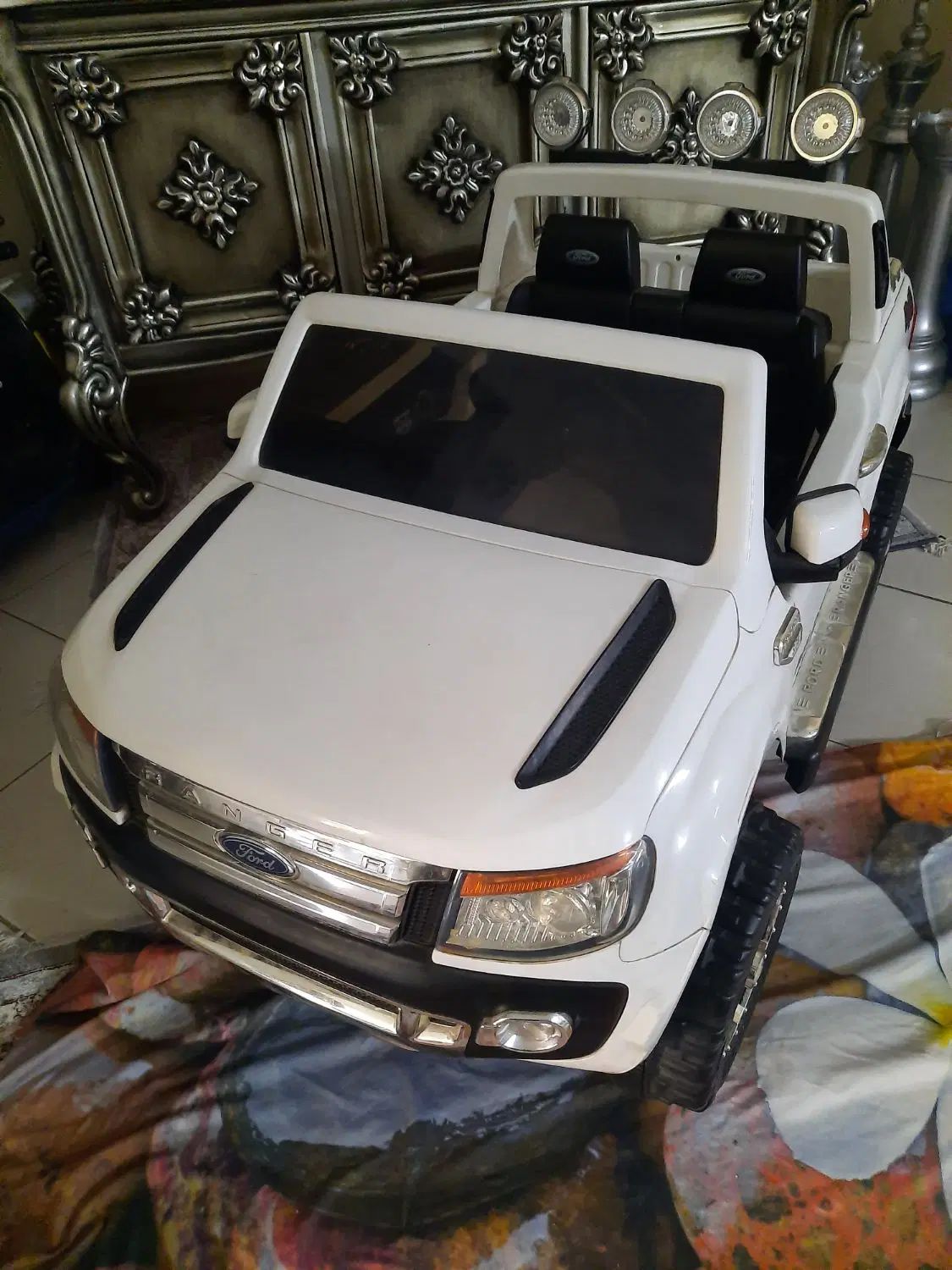 ماشین شارژی کودک مدل ford|اسباب و اثاث بچه|تهران, تهرانپارس غربی|دیوار