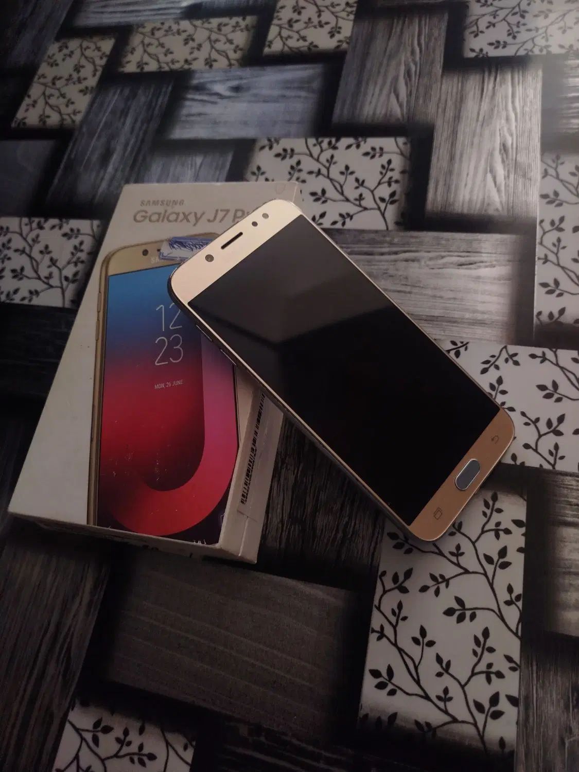 گوشی Galaxy J7 pro /64G|موبایل|اصفهان, فرح آباد|دیوار