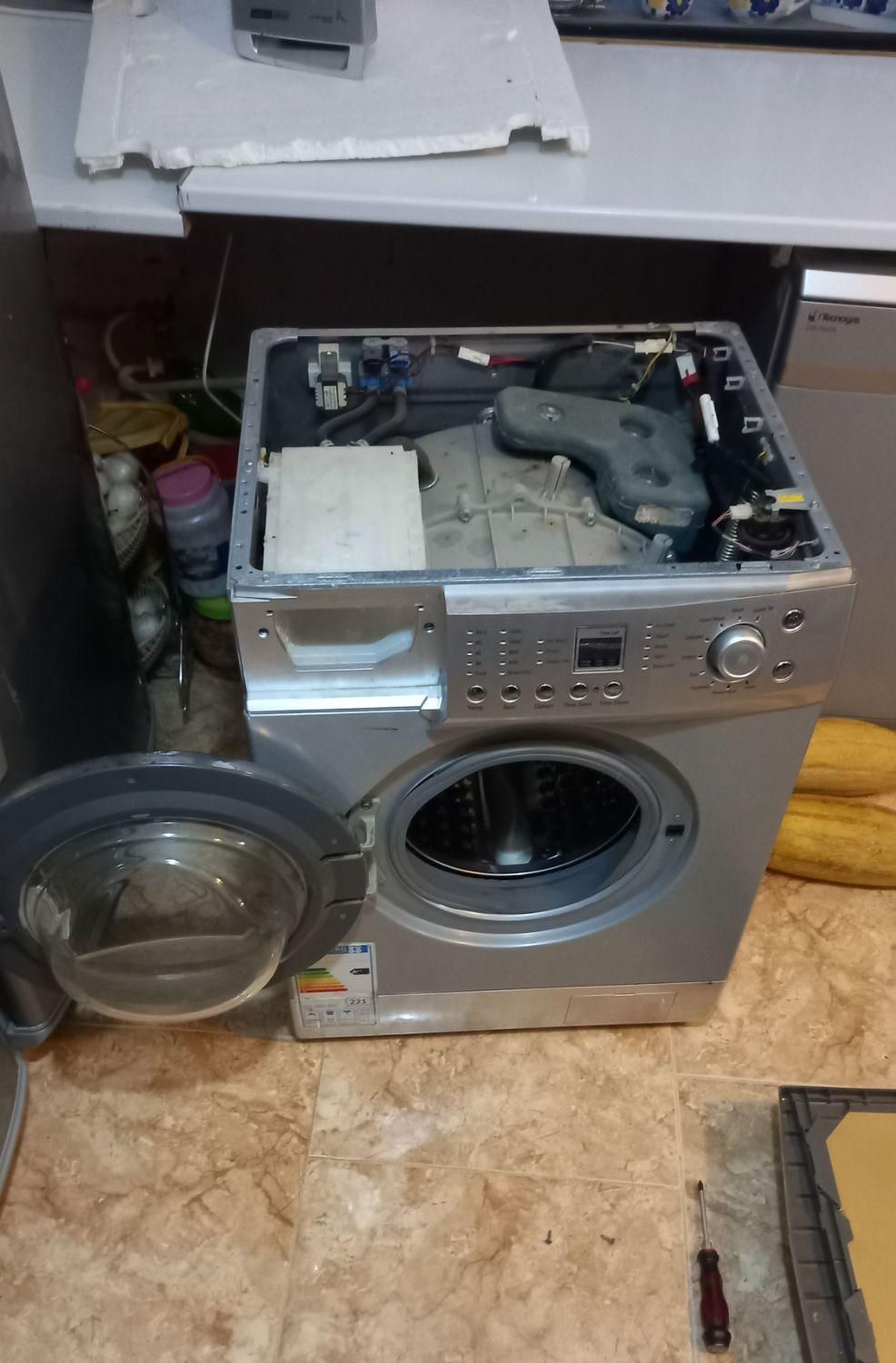 نمایندگی تعمیرات تعمیرکار ماشین لباسشویی درمحل|خدمات پیشه و مهارت|مشهد, رده|دیوار