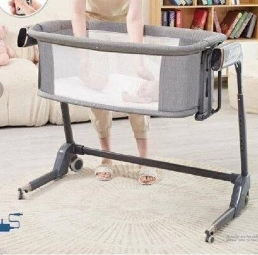 گهواره برقی|تخت و صندلی بچه|آبادان, |دیوار