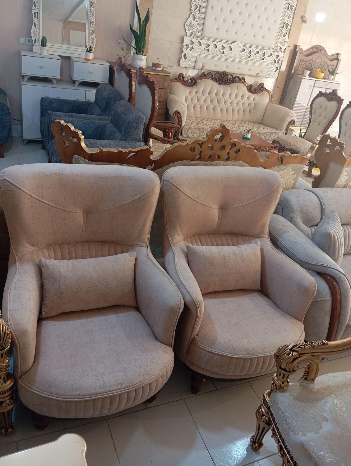 مبلمان ویولنت|مبلمان خانگی و میز عسلی|کاشان, فاز ۲ ناجی آباد|دیوار