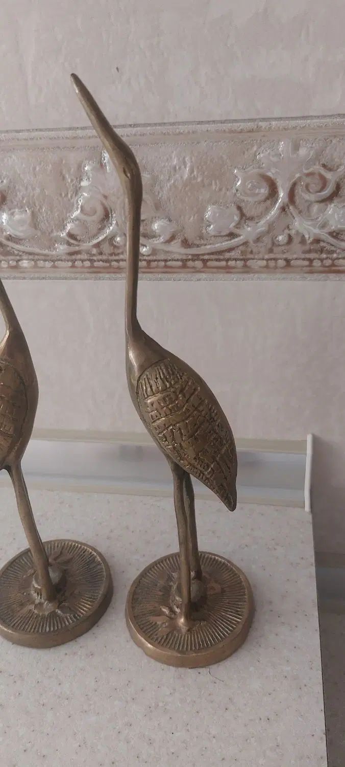 قو برنجی|مجسمه، تندیس، ماکت|اصفهان, شیخ اشراق|دیوار