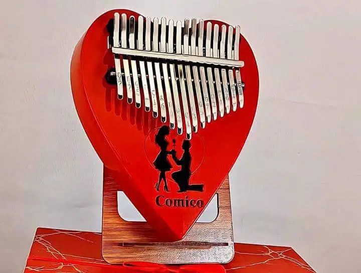 کالیمبا|سازهای سنتی|رباطکریم, رباطکریم|دیوار