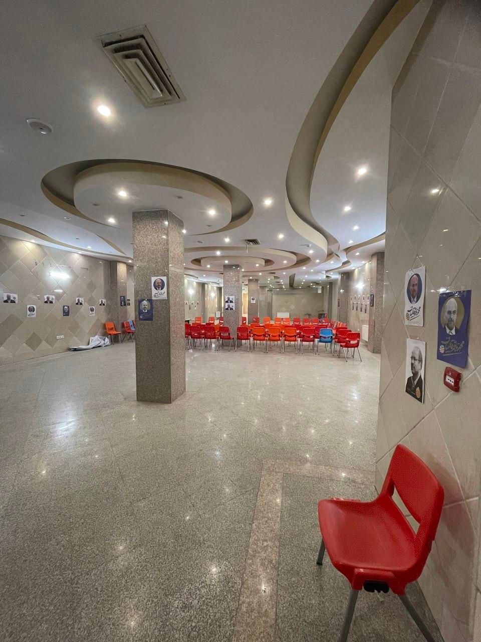 فروش آپارتمان تجاری،۴۴۰متر،سرنوری،برجاده ساوه|فروش دفتر کار، اتاق اداری، مطب|اسلامشهر, زرافشان|دیوار