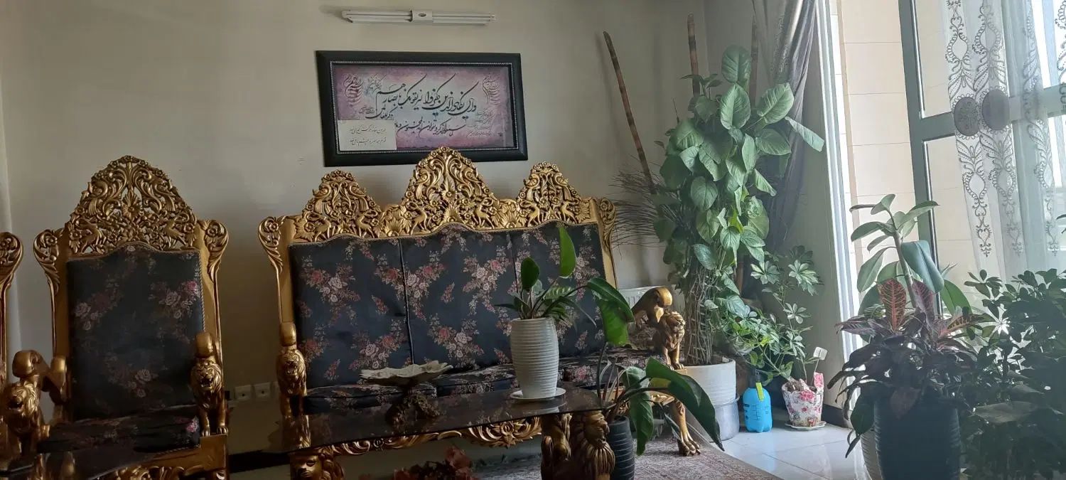 سلام فروش مبل تمام شیر.کارشده بادست|مبلمان خانگی و میز عسلی|اصفهان, ملک‌شهر|دیوار