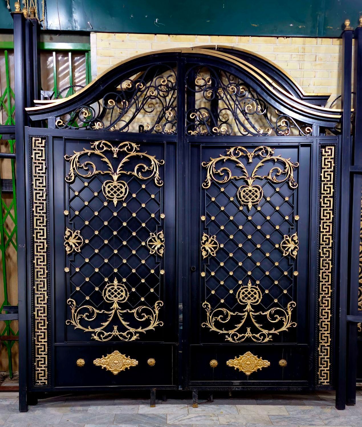 درب حیاط توسکا|مصالح و تجهیزات ساختمان|بم, |دیوار