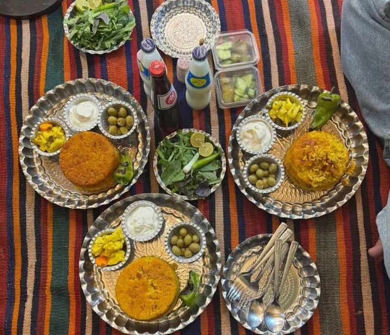 تامین غذای شرکت ها و ادارات|خوردنی و آشامیدنی|تهران, کاج|دیوار