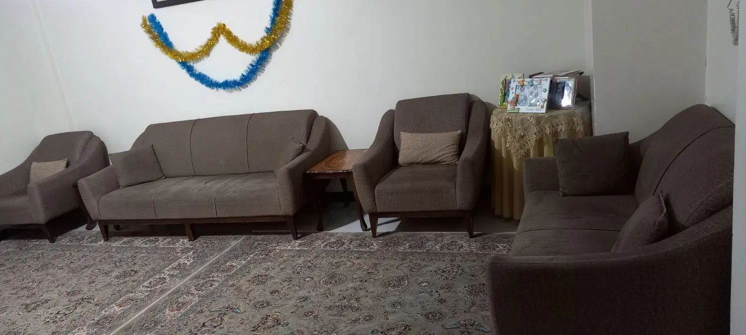 مبل راحتی ۷ نفره با روکش|مبلمان خانگی و میز عسلی|تهران, کرمان|دیوار